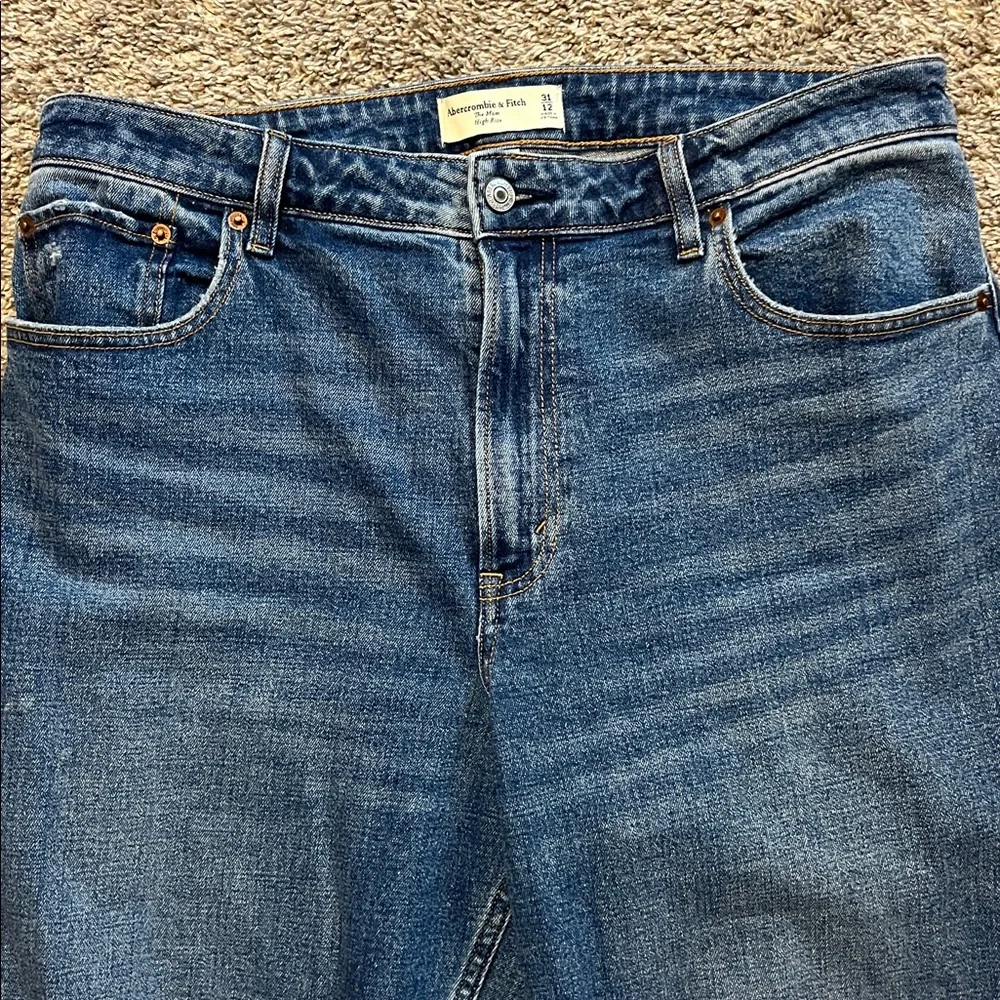 Abercrombie & Fitch‎ Denim Curve Love Mom High Rise Jeans Size 31/12 - Picture 4 of 7